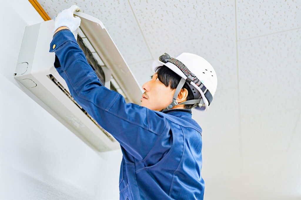 エアコンの取り付け・清掃業務